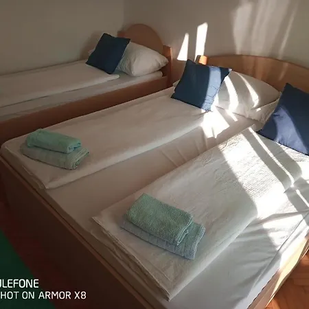 Гостевой дом In With Balcony, Wifi 4620-94